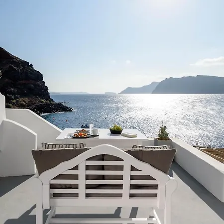 Amoudi 2* Oia (Santorini)