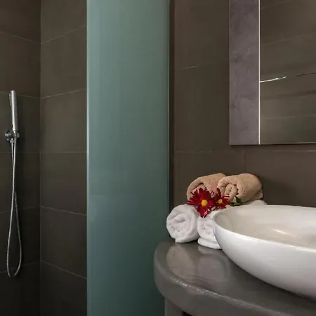 בית הארחה Amoudi 2*