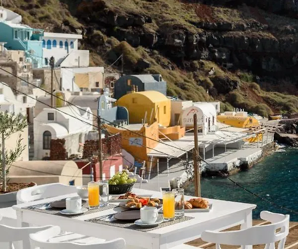 Amoudi Πανσιόν