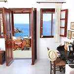 Maison d'hôtes Amoudi 2*