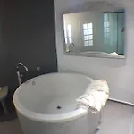 Amoudi بيت ضيافة