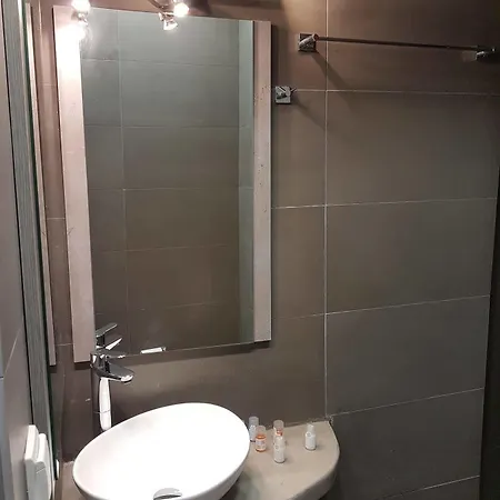 Amoudi Guest house 2*