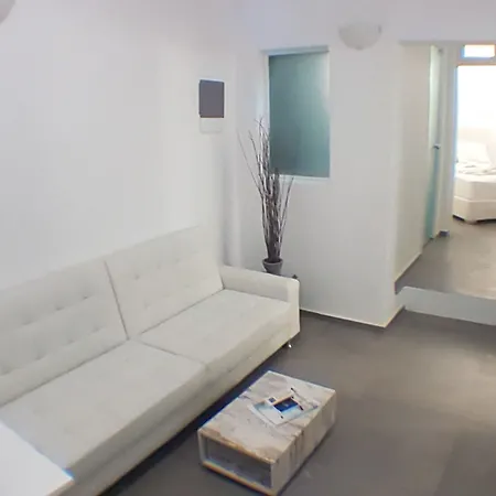 Amoudi Guest house